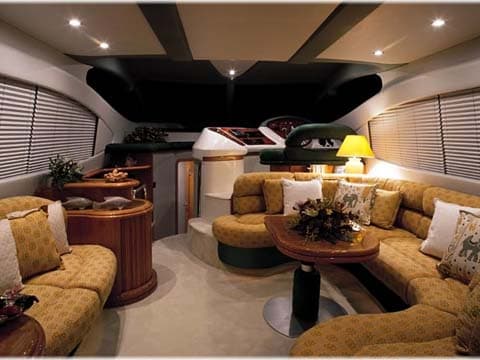 West Wind, a 14.93m motor boat - photo 5