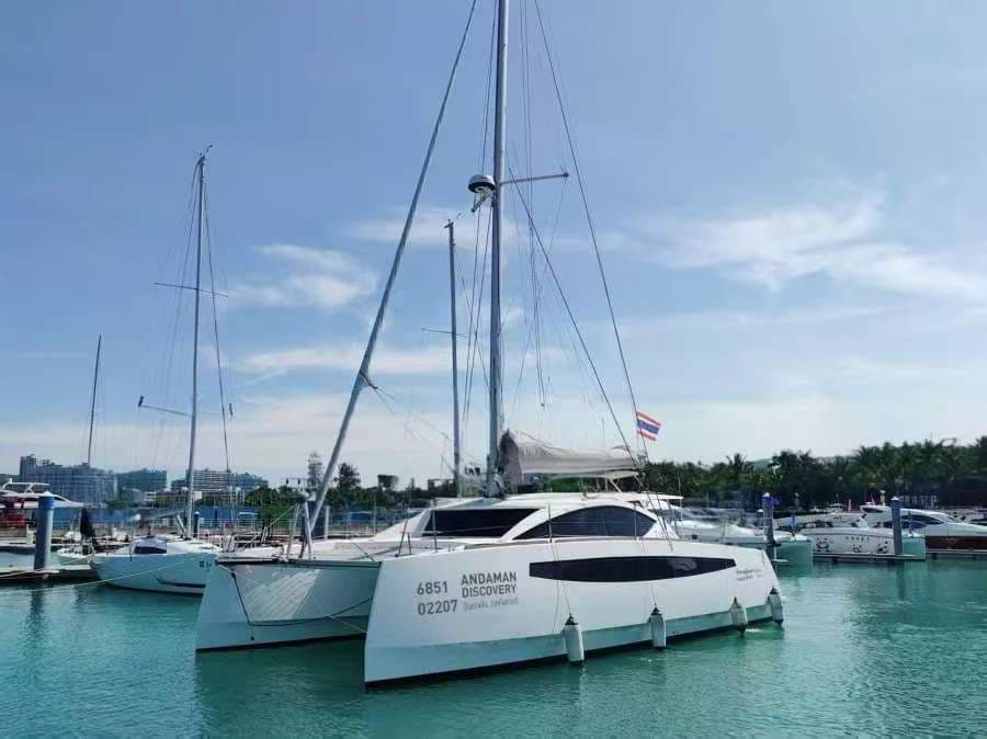 Beta, a 8.2m motor boat - photo 2